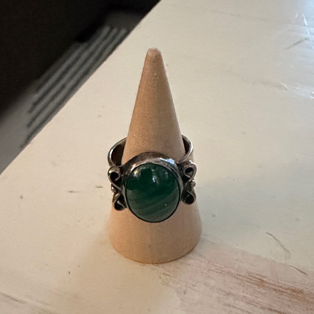 Vintage Green Malachite Stone Ring
